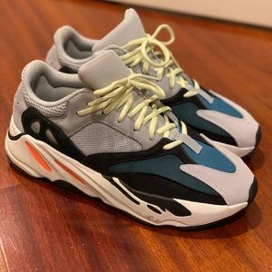 adidas Yeezy Boost 700 Wave Runner - Size 10 US